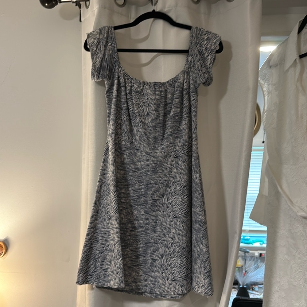 Blue pattern dress